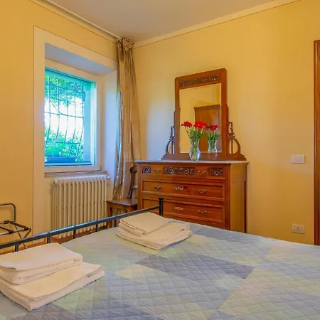 Gorgeous Apartment In Lamporecchio With Wifi Lejlighed